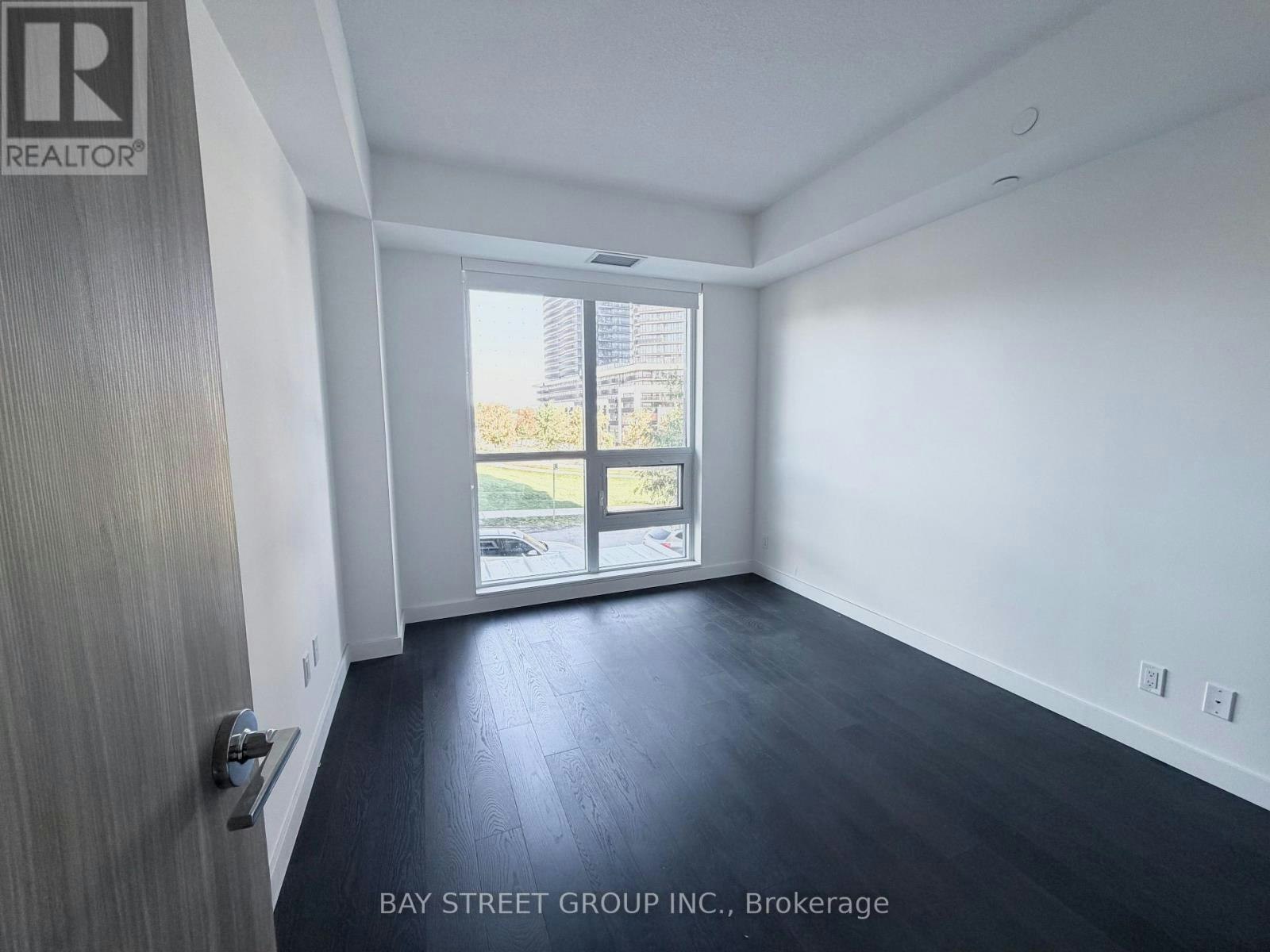 103-33 Mcmahon Drive, Toronto, ON, M2K 0J2 - 9