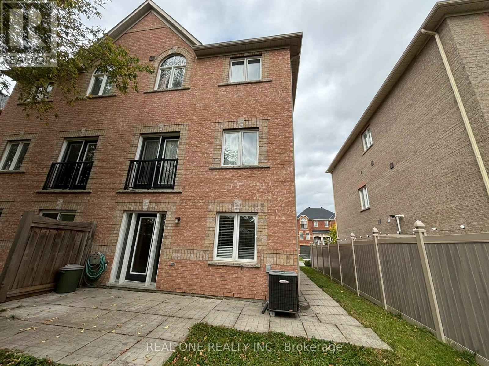 19 Prince William Drive, Markham, ON, L3R 7V5 - 2