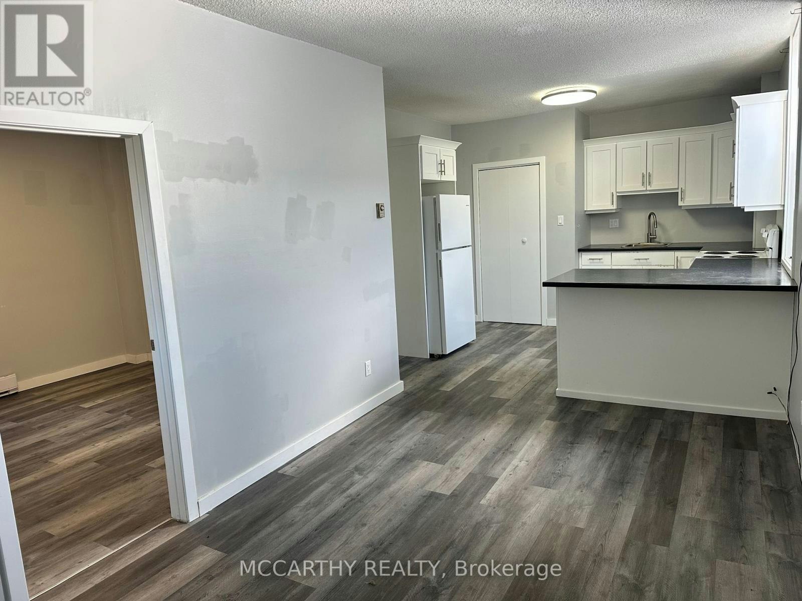40 Main Street E, Southgate Township, ON, N0C 1B0 - 5