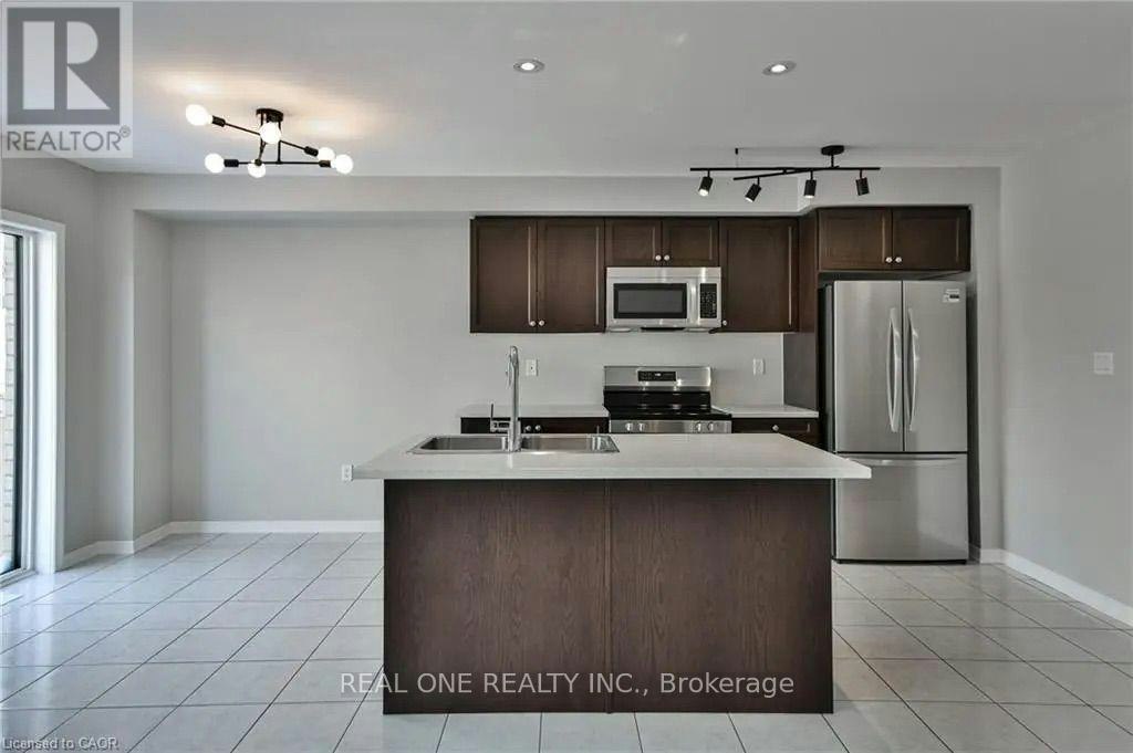110 Arnold Marshall Boulevard, Cayuga, ON, N3W 0B9 - 9