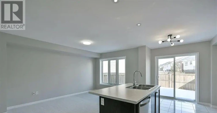 110 Arnold Marshall Boulevard, Cayuga, ON, N3W 0B9 - 3