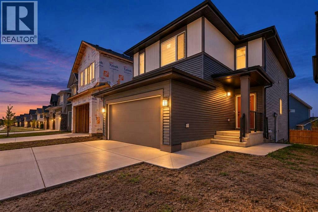 48 Southborough Lane, Cochrane, AB, T4C 3J4
