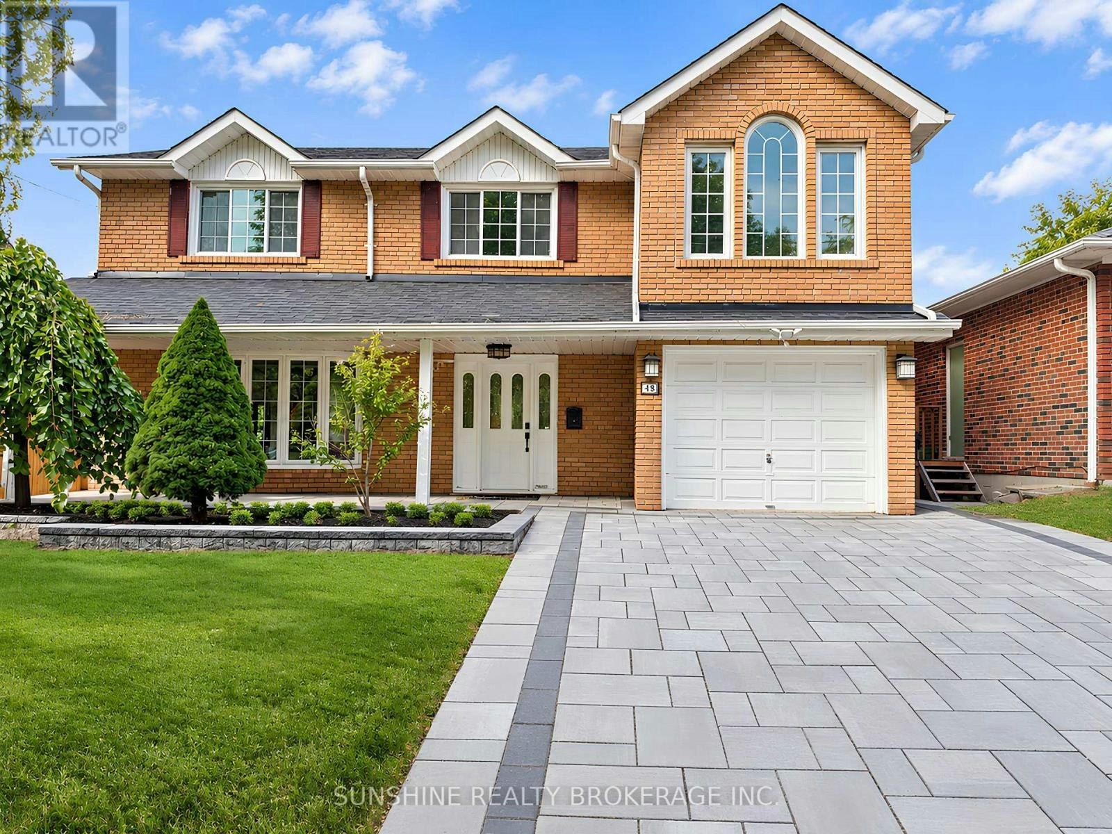 48 Bellbury Crescent, Toronto, ON, M2J 2J8