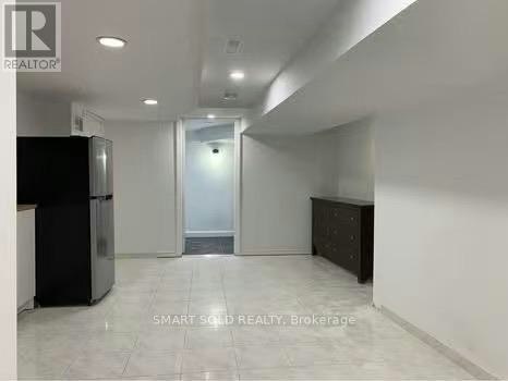 LOWER-370 Delaware Avenue, Toronto, ON, M6H 2T8 - 3