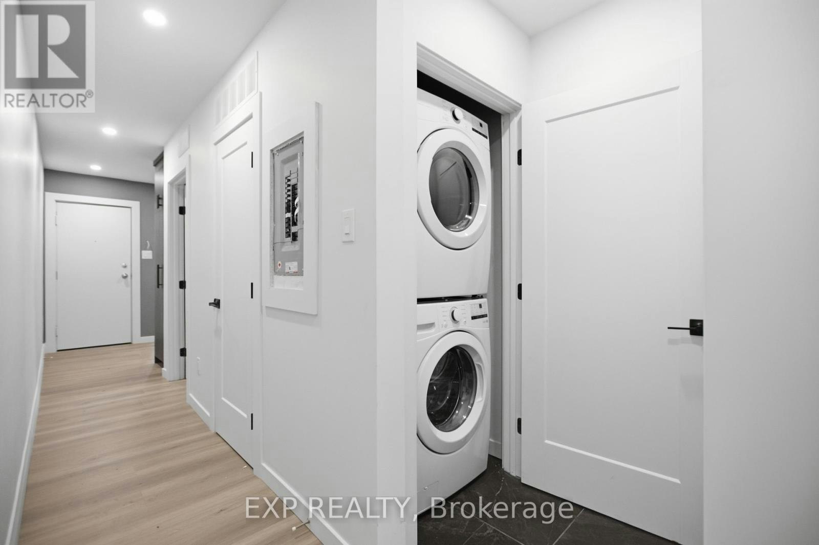 180 Clarence Street, Ottawa, ON, K1N 5P3 - 12