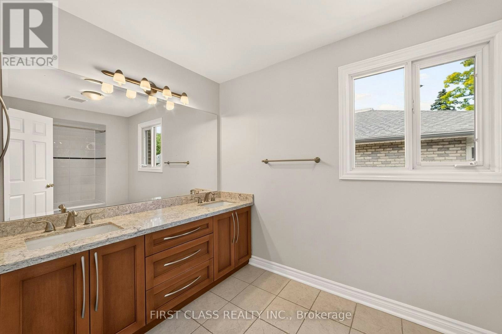 30 Ritter Crescent, Markham, ON, L3R 4K5 - 30