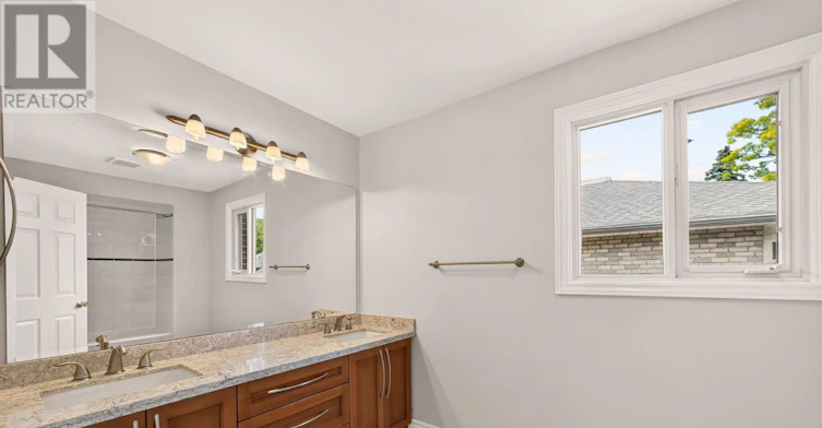 30 Ritter Crescent, Markham, ON, L3R 4K5 - 30