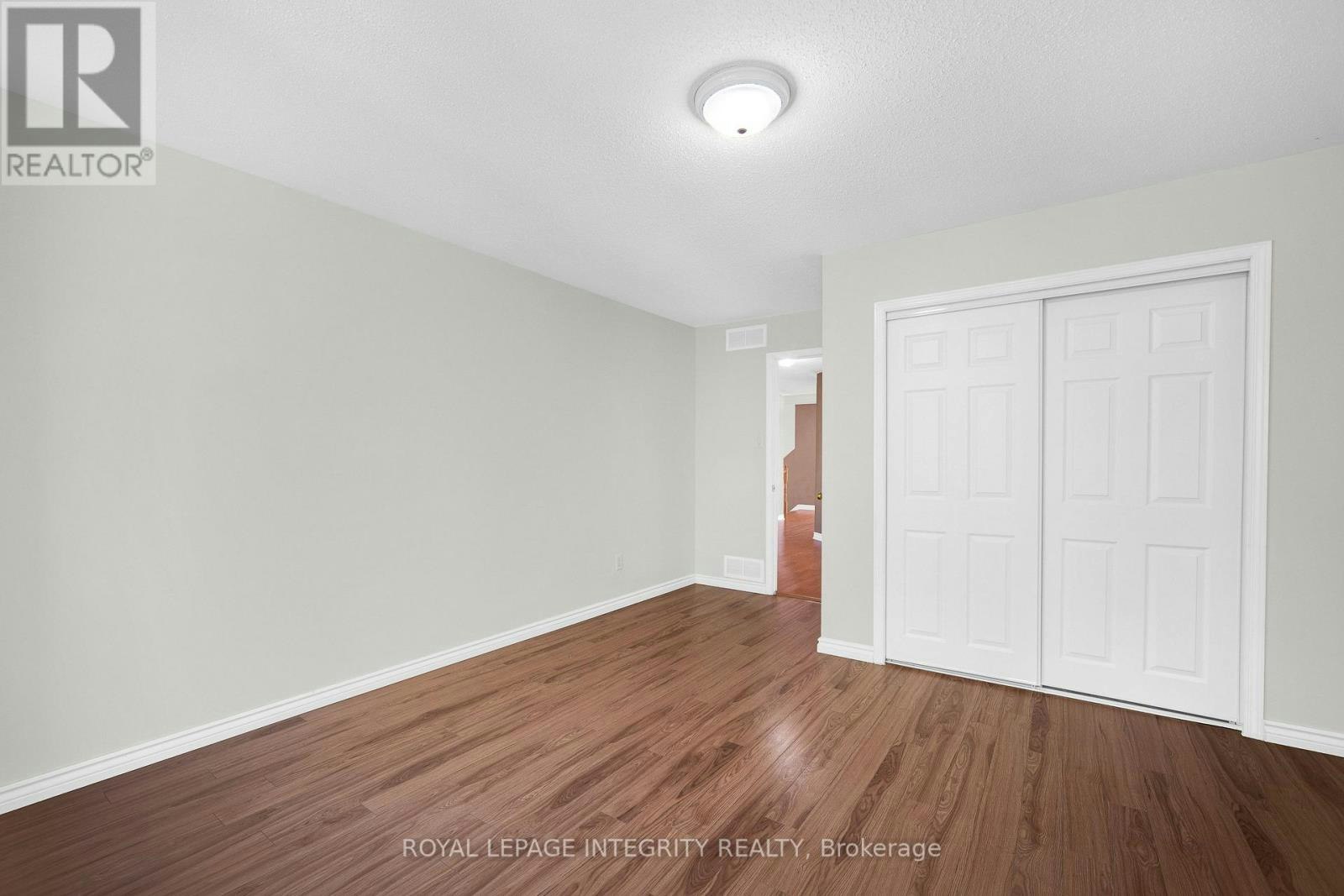 33 Norgold Crescent, Ottawa, ON, K2T 1J1 - 30