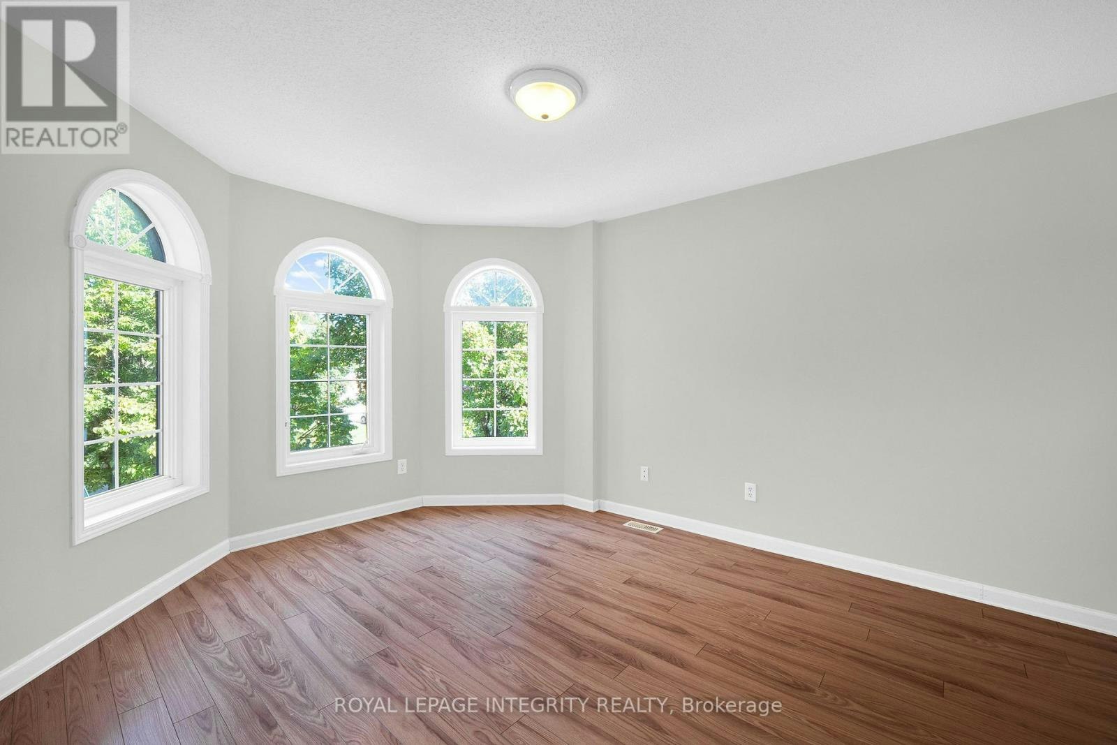 33 Norgold Crescent, Ottawa, ON, K2T 1J1 - 27