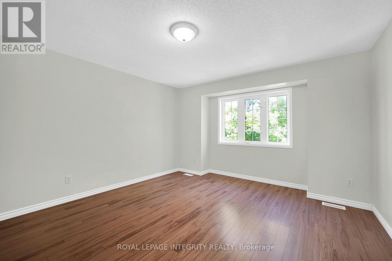 33 Norgold Crescent, Ottawa, ON, K2T 1J1 - 29