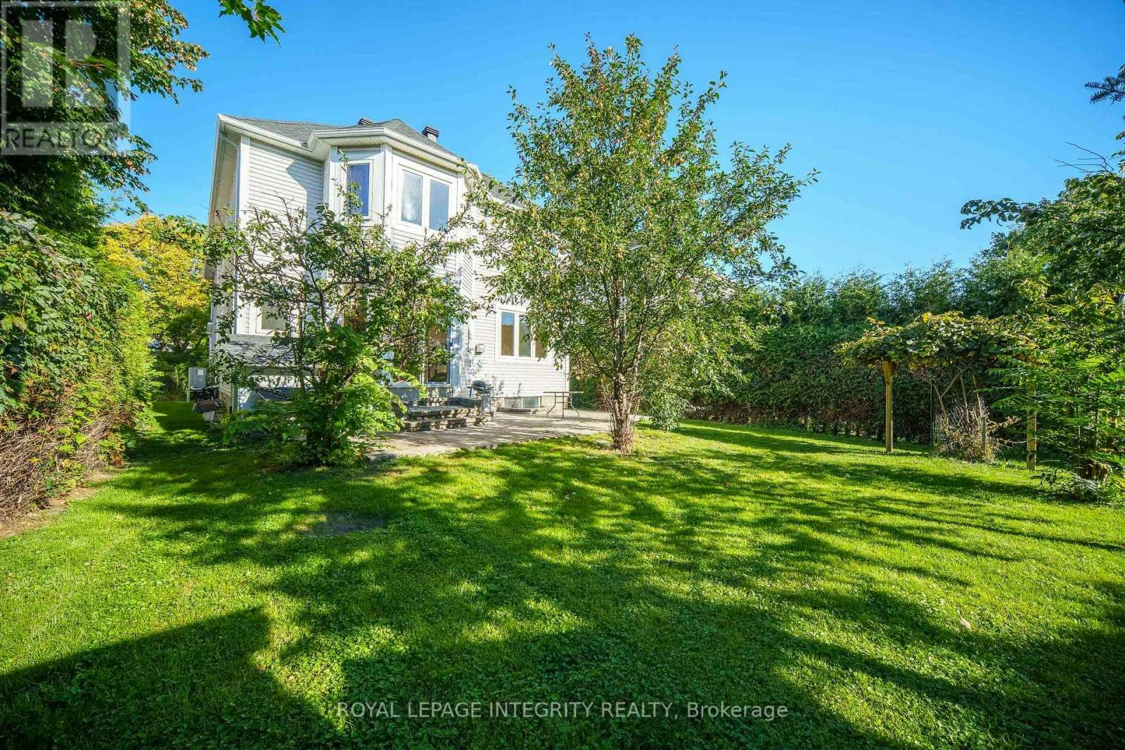 33 Norgold Crescent, Ottawa, ON, K2T 1J1 - 40