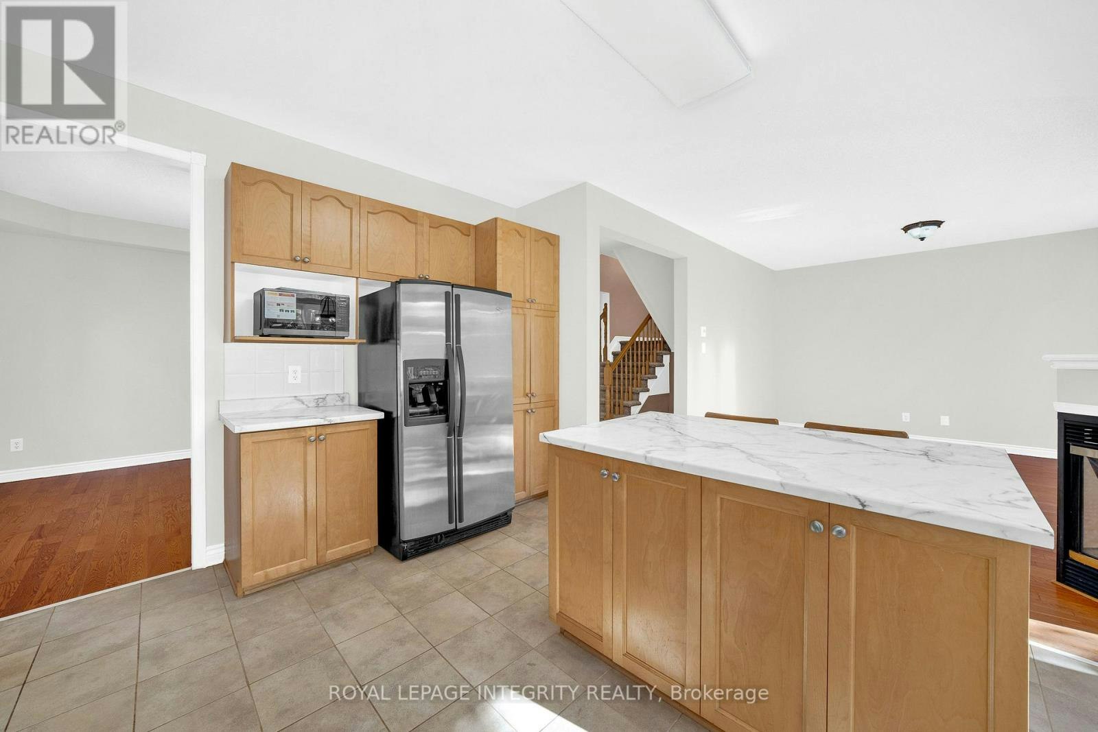 33 Norgold Crescent, Ottawa, ON, K2T 1J1 - 16