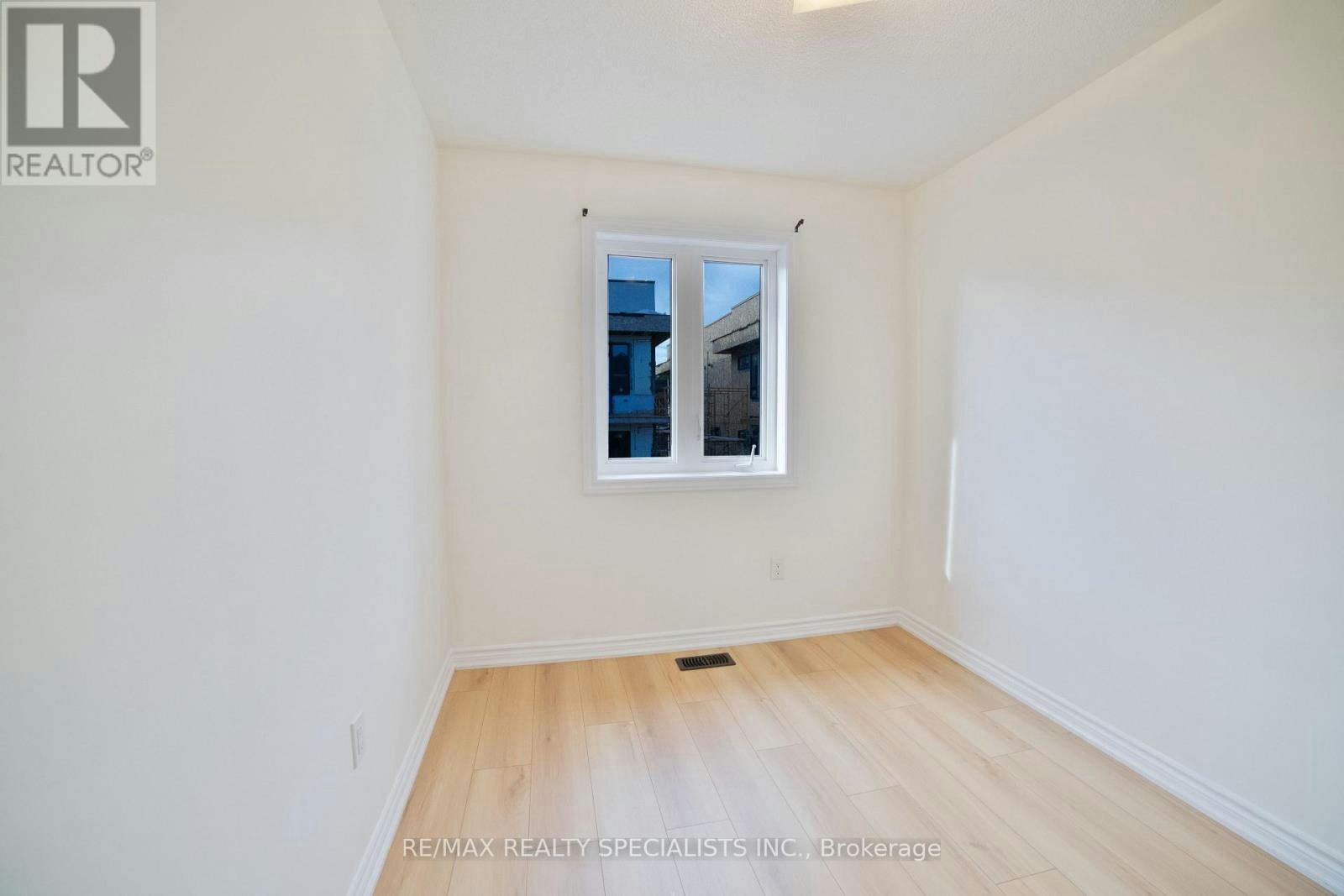 52 Kayak Heights, Brampton, ON, L6Z 0H9 - 10