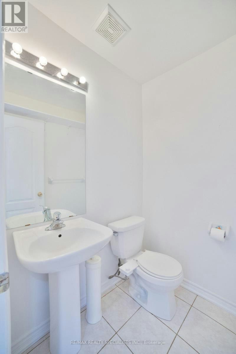 52 Kayak Heights, Brampton, ON, L6Z 0H9 - 8