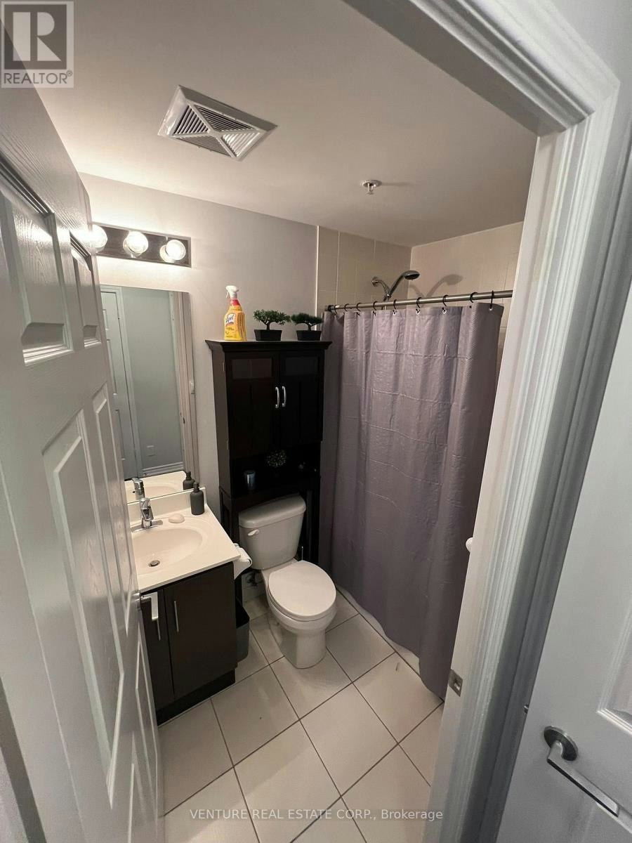 718-15 James Finlay Way, Toronto, ON, M3M 0B3 - 16