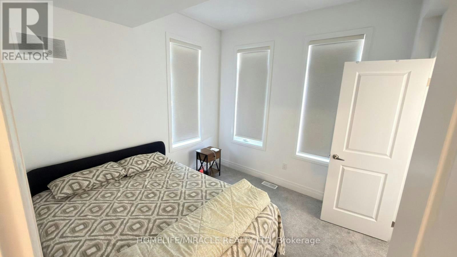 21 Nautical Way, Whitby, ON, L1N 0N2 - 19