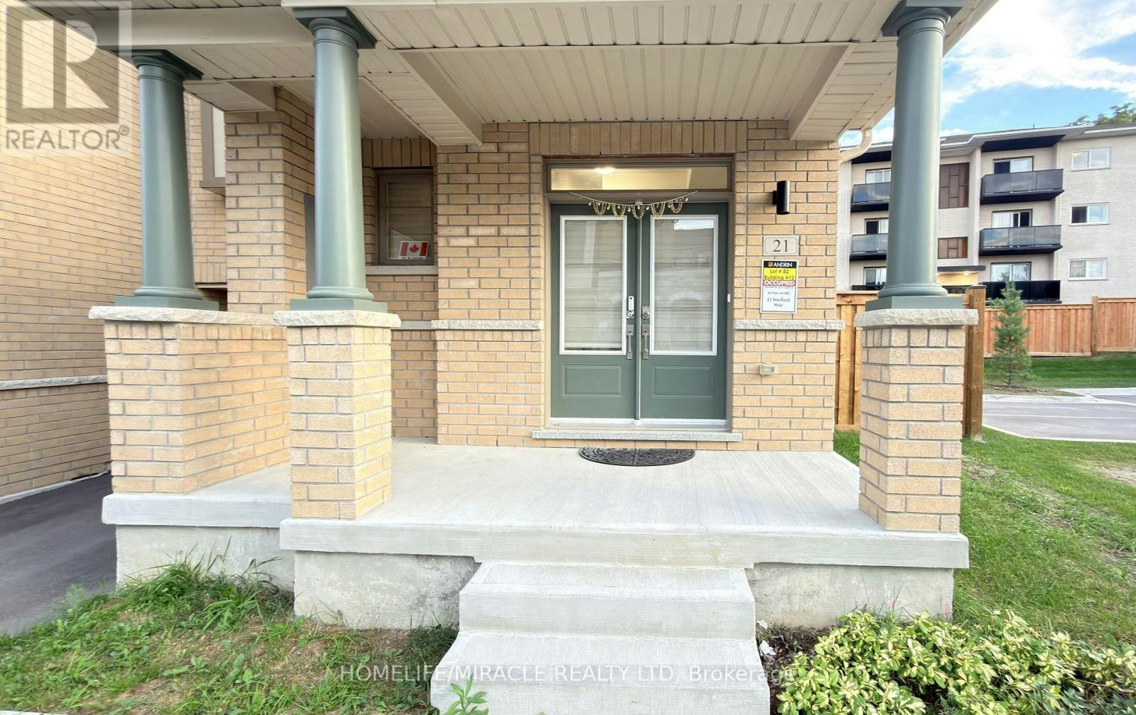 21 Nautical Way, Whitby, ON, L1N 0N2 - 2