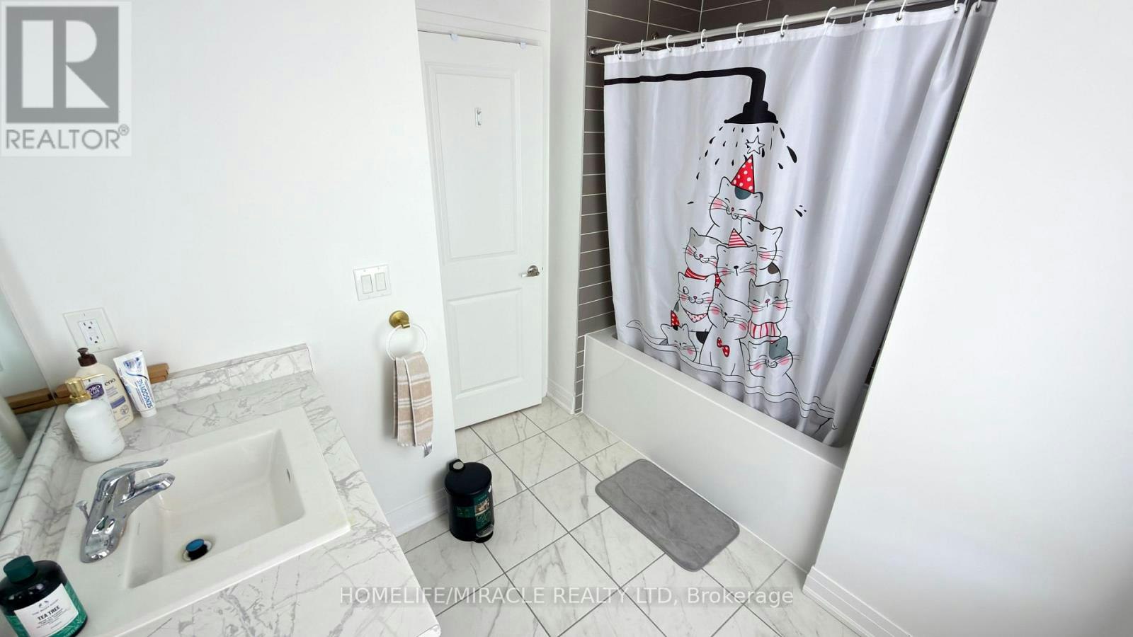 21 Nautical Way, Whitby, ON, L1N 0N2 - 25