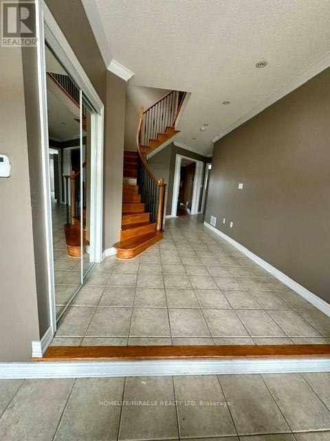 323 Alexander Crescent, Milton, ON, L9T 6K8 - 3