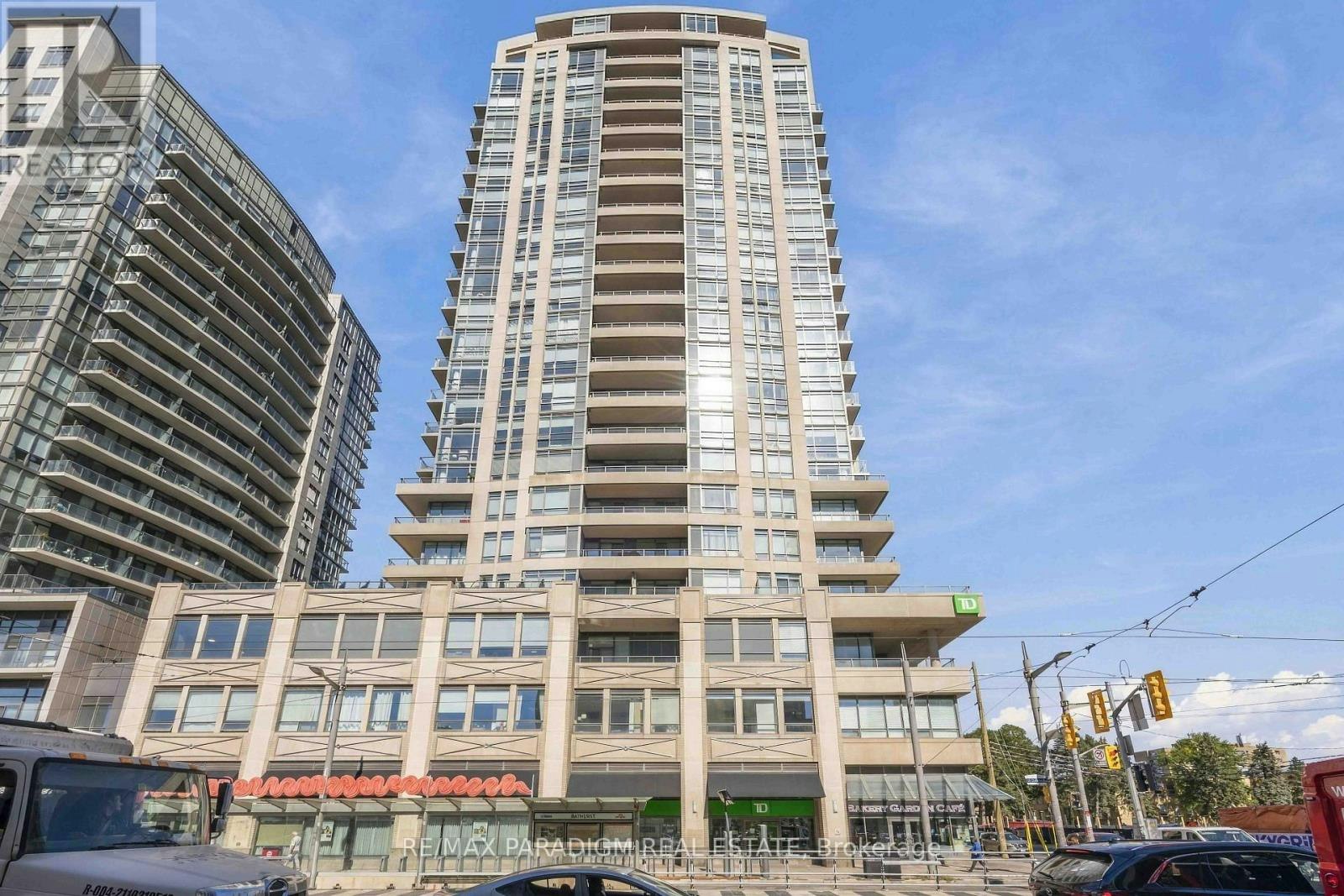 802-500 St Clair Avenue W, Toronto, ON, M6C 1A8