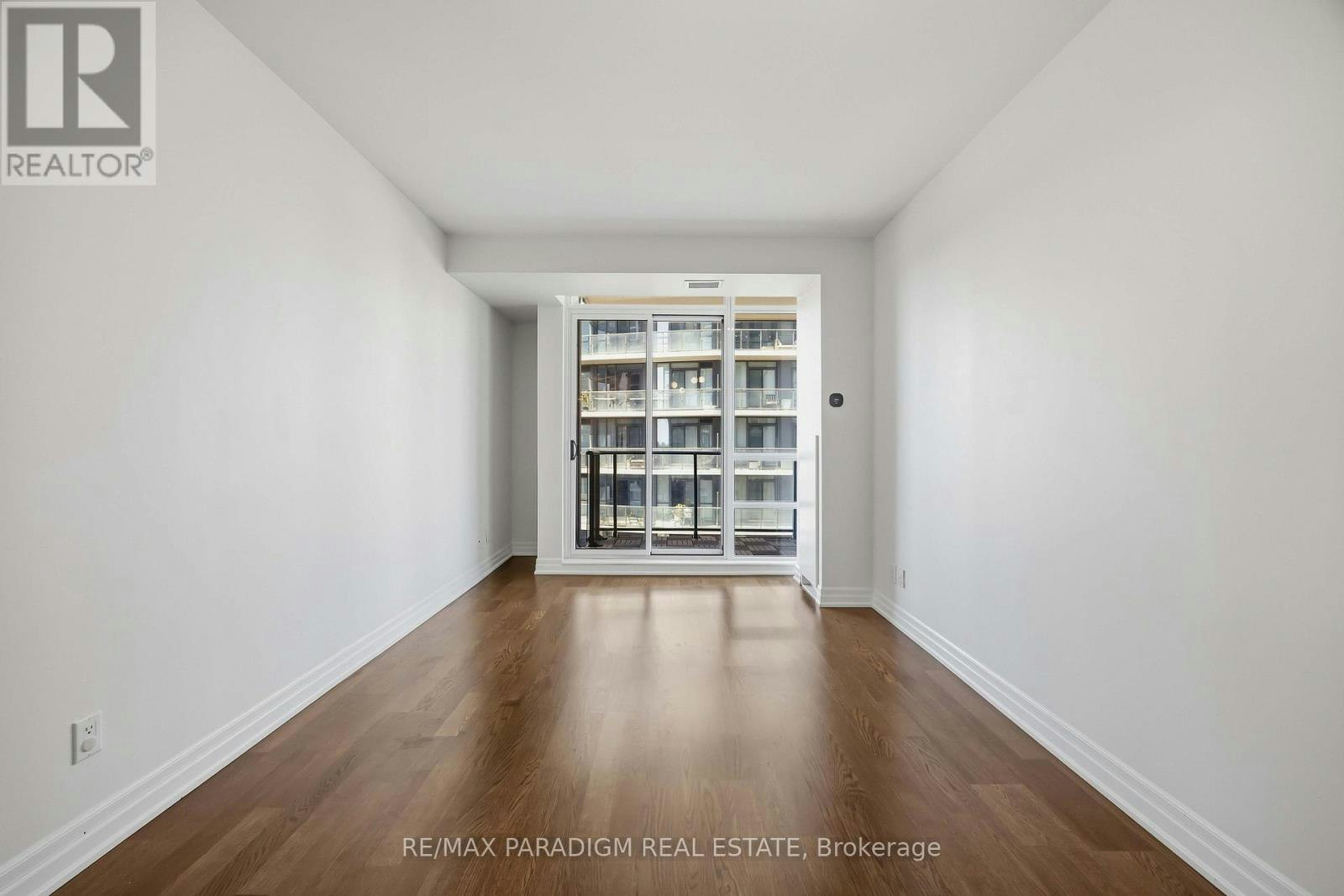 802-500 St Clair Avenue W, Toronto, ON, M6C 1A8 - 8