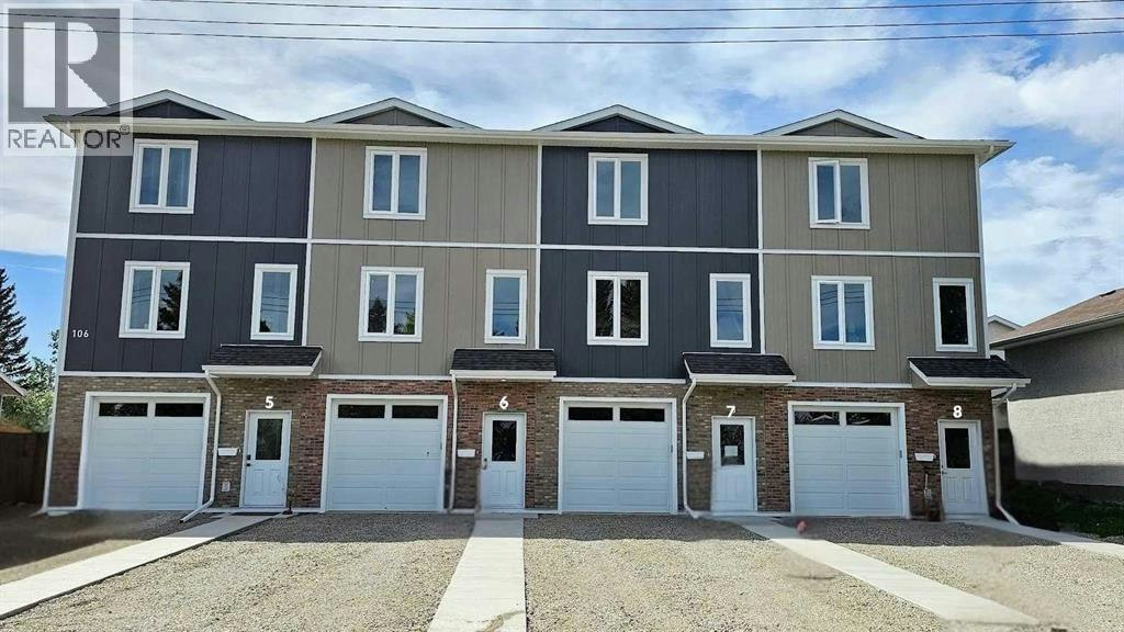 6-106 4 Street NW, Sundre, AB, T0M 1X0