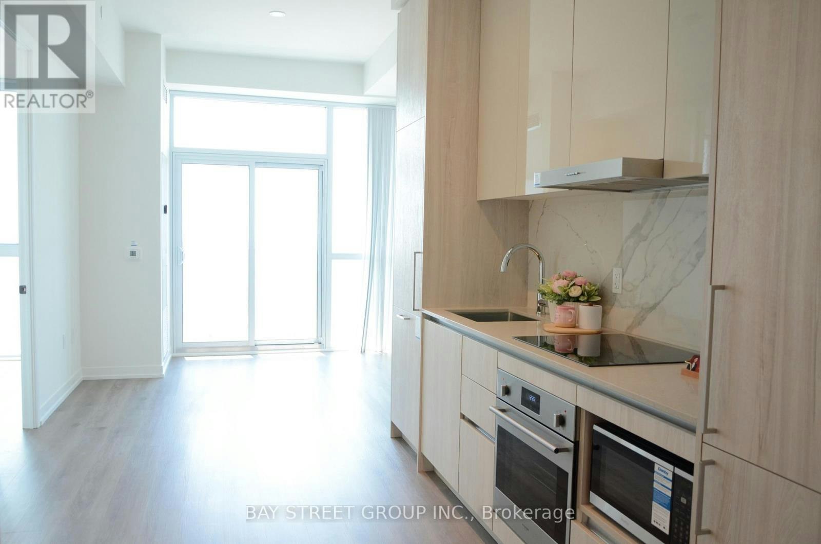 6503-225 Commerce Street, Vaughan, ON, L4K 0R1