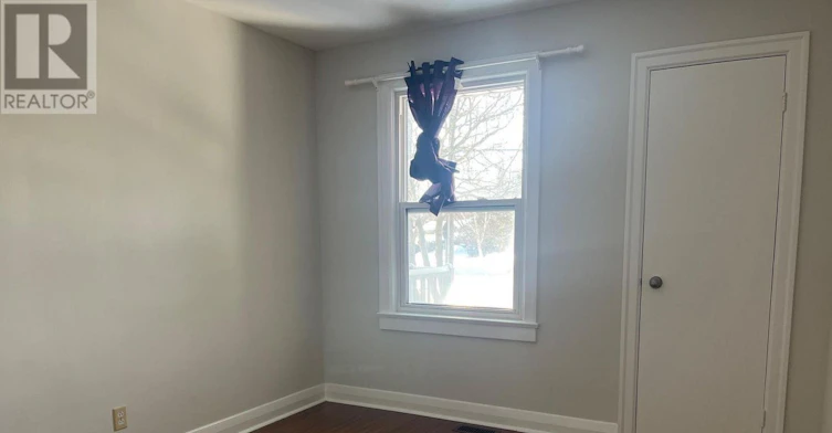 66 Lake Road NORTH, Richmond Hill, ON, L4E 3A2 - 3