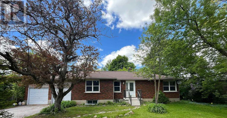 66 Lake Road NORTH, Richmond Hill, ON, L4E 3A2