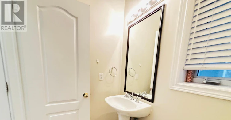 2370 Wasaga Drive, Oakville, ON, L6H 0B7 - 9