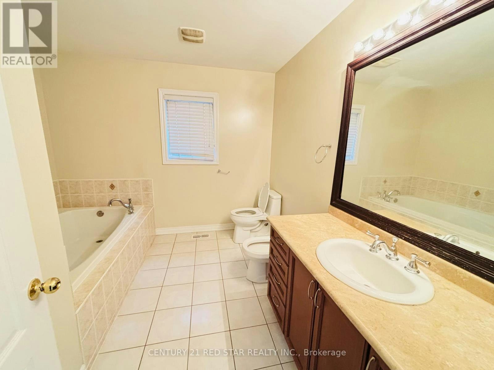 2370 Wasaga Drive, Oakville, ON, L6H 0B7 - 15
