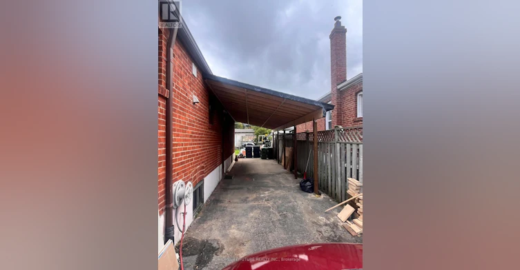 BSMT-229 Flora Drive, Toronto, ON, M1P 1B2 - 2