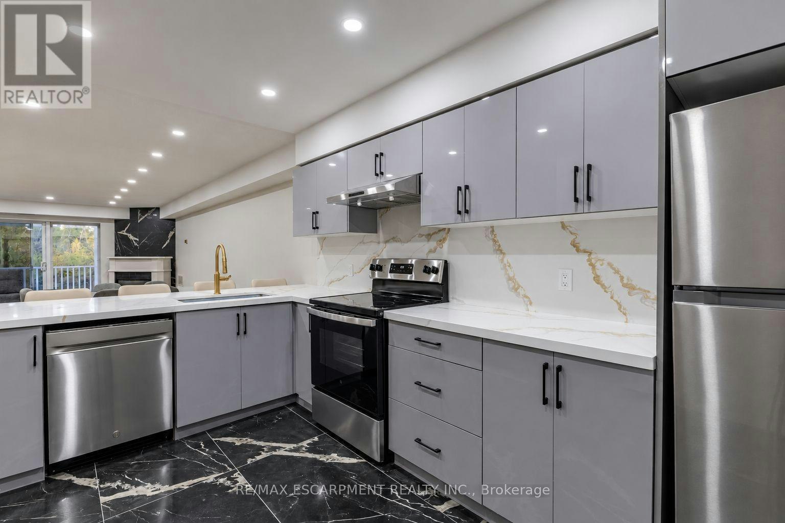 8-20 Mulligan Lane, Wasaga Beach, ON, L9Z 1C4 - 6