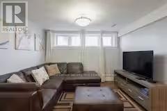LOWER-81 Erie Street, Toronto, ON, M6L 2R1 - 3