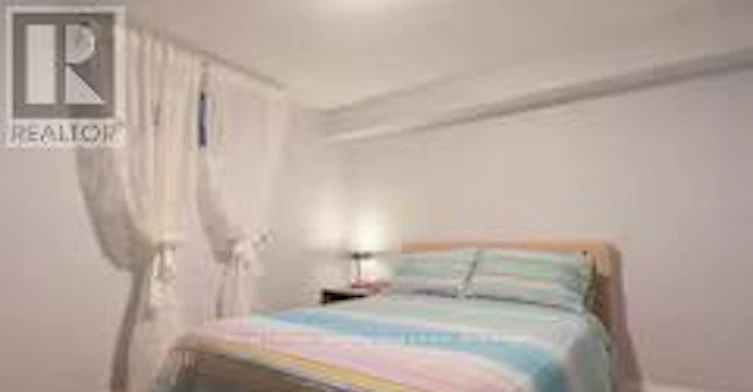 LOWER-81 Erie Street, Toronto, ON, M6L 2R1 - 11