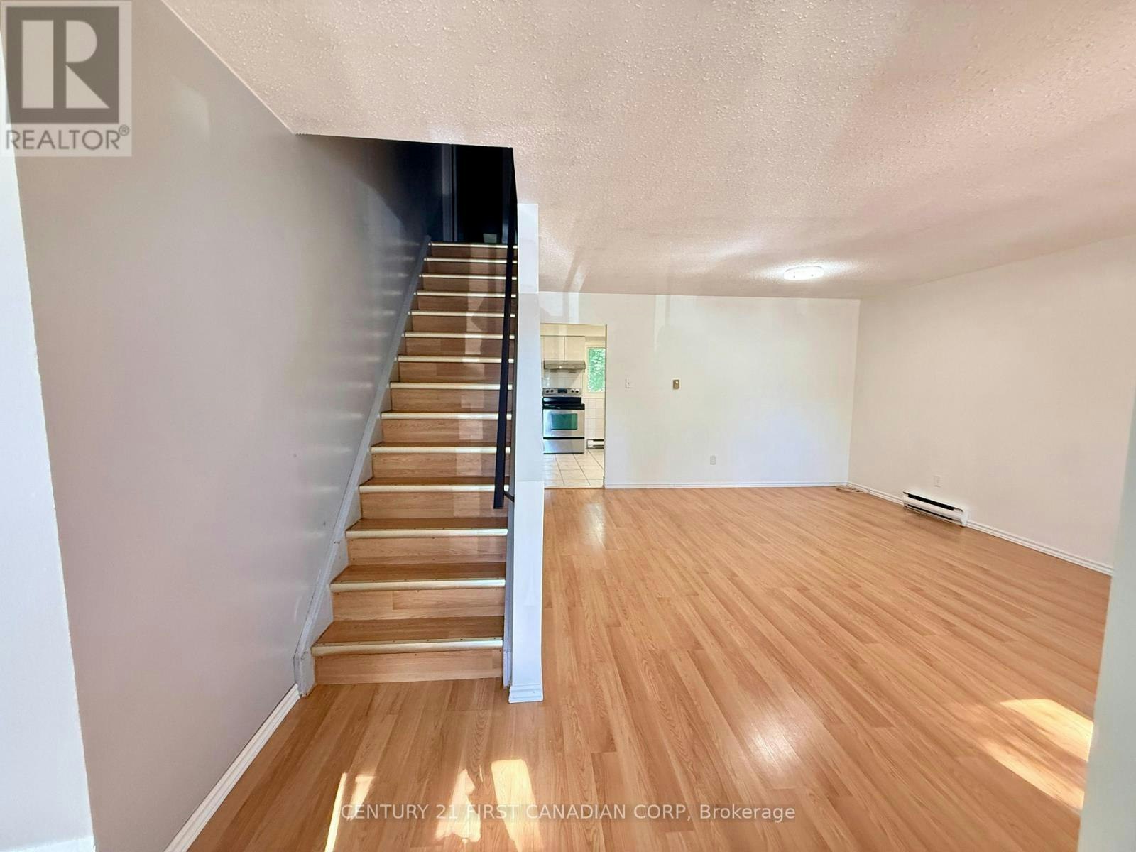 24-311 Vesta Road, London, ON, N5Y 5J3 - 2