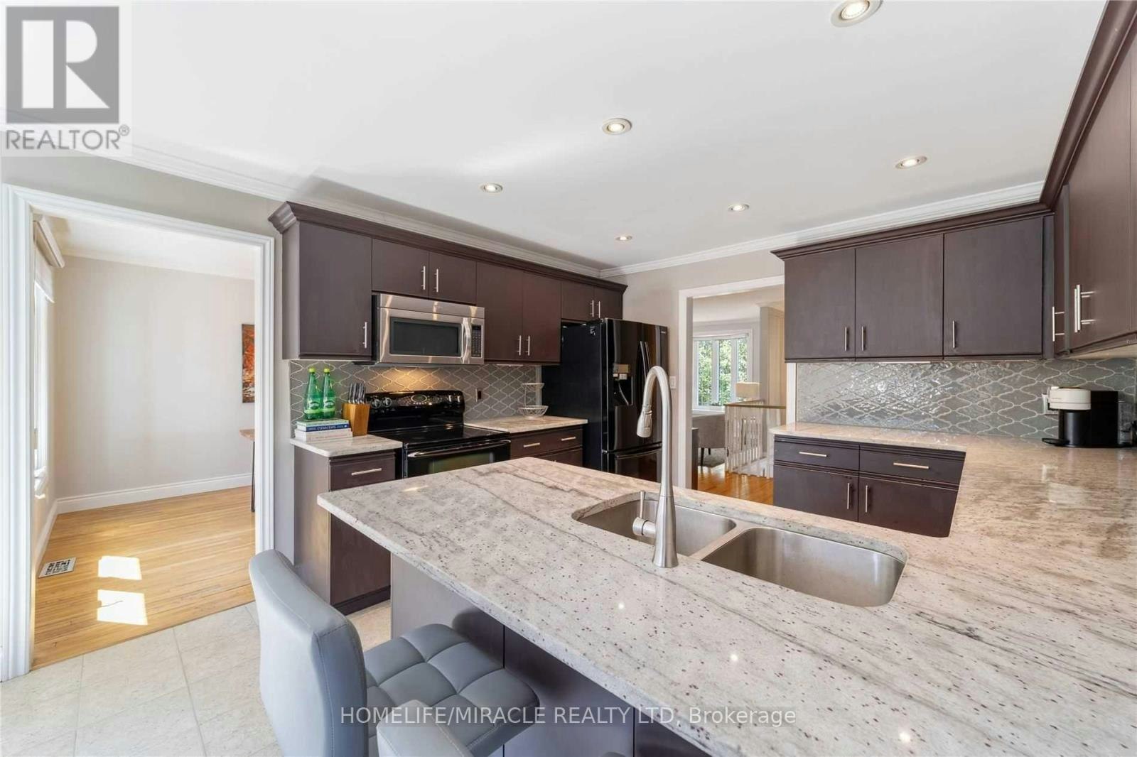 19 Bruntsfield Street, Clarington, ON, L1E 1B4 - 4