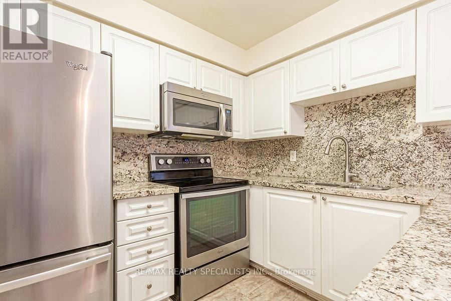 2320-25 Kingsbridge Garden Circle, Mississauga, ON, L5R 4B1 - 10