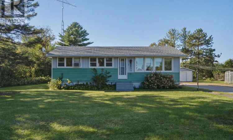 32 Mississagi Crescent