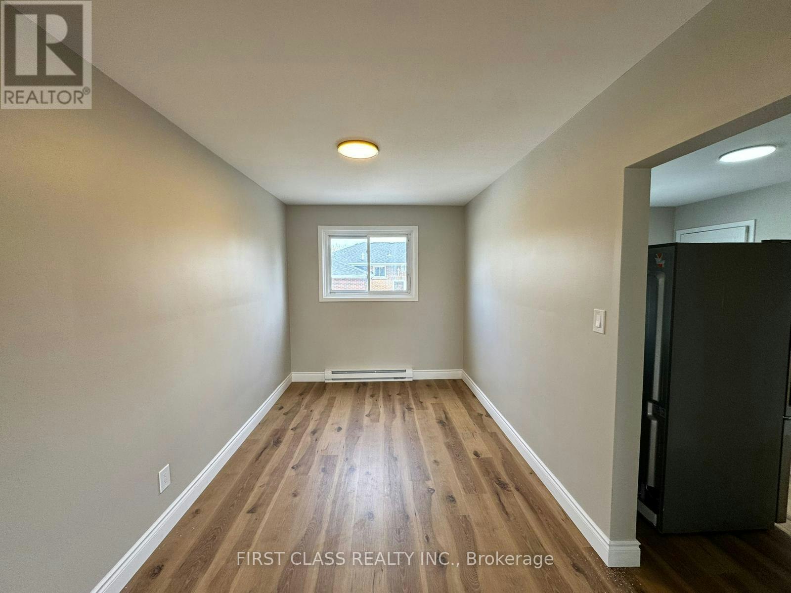 2-596 Digby Avenue, Oshawa, ON, L1G 1W6 - 4