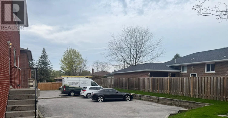 2-596 Digby Avenue, Oshawa, ON, L1G 1W6 - 6
