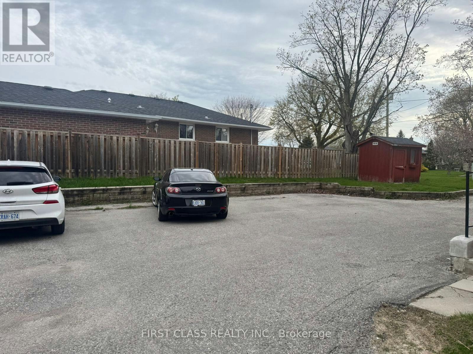 2-596 Digby Avenue, Oshawa, ON, L1G 1W6 - 12