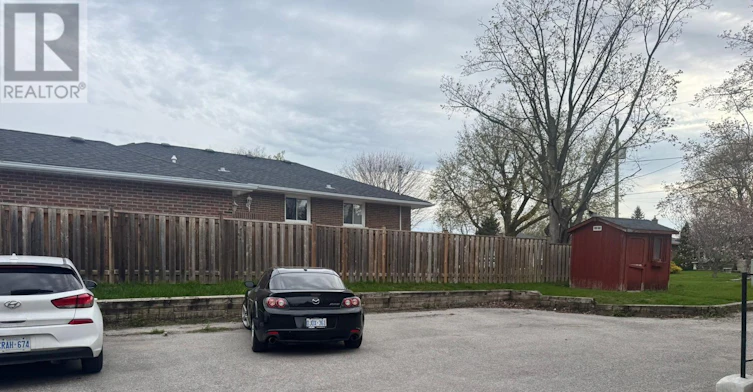 2-596 Digby Avenue, Oshawa, ON, L1G 1W6 - 12