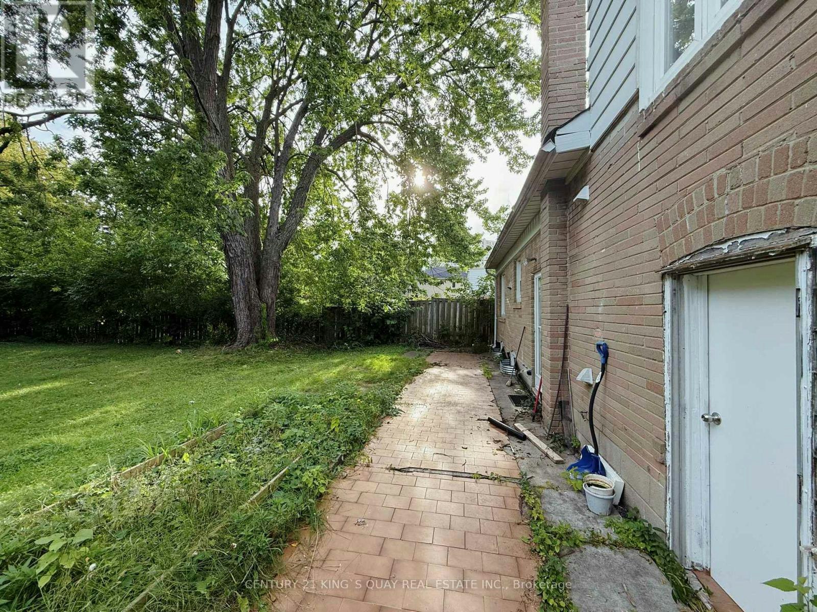 21 Marilyn Avenue, Toronto, ON, M1S 1B9 - 26