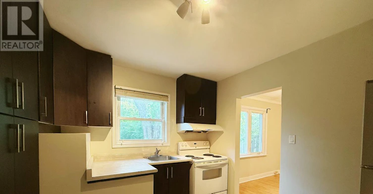 21 Marilyn Avenue, Toronto, ON, M1S 1B9 - 10
