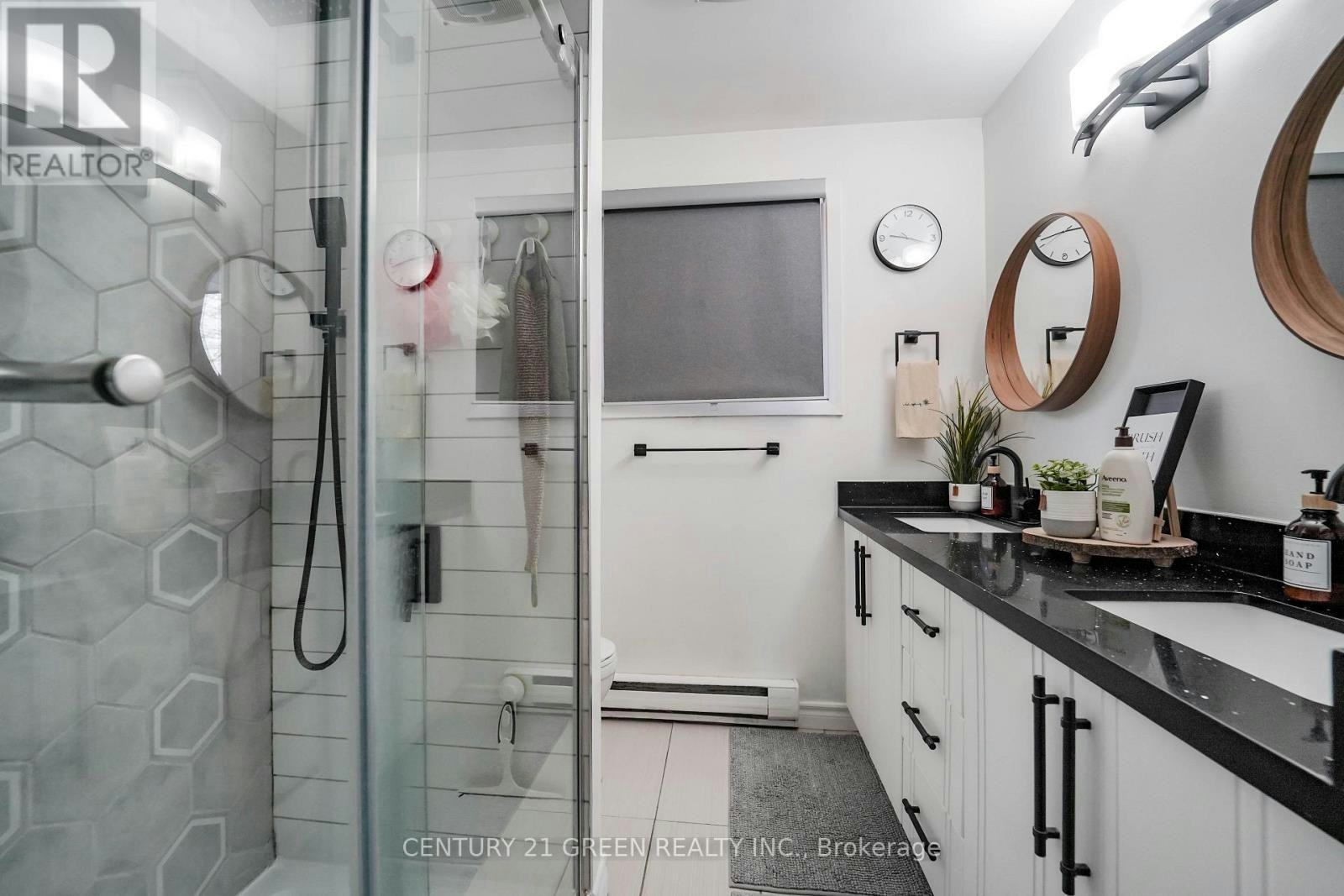 MAIN-919 Central Park Boulevard N, Oshawa, ON, L1G 6V8 - 34