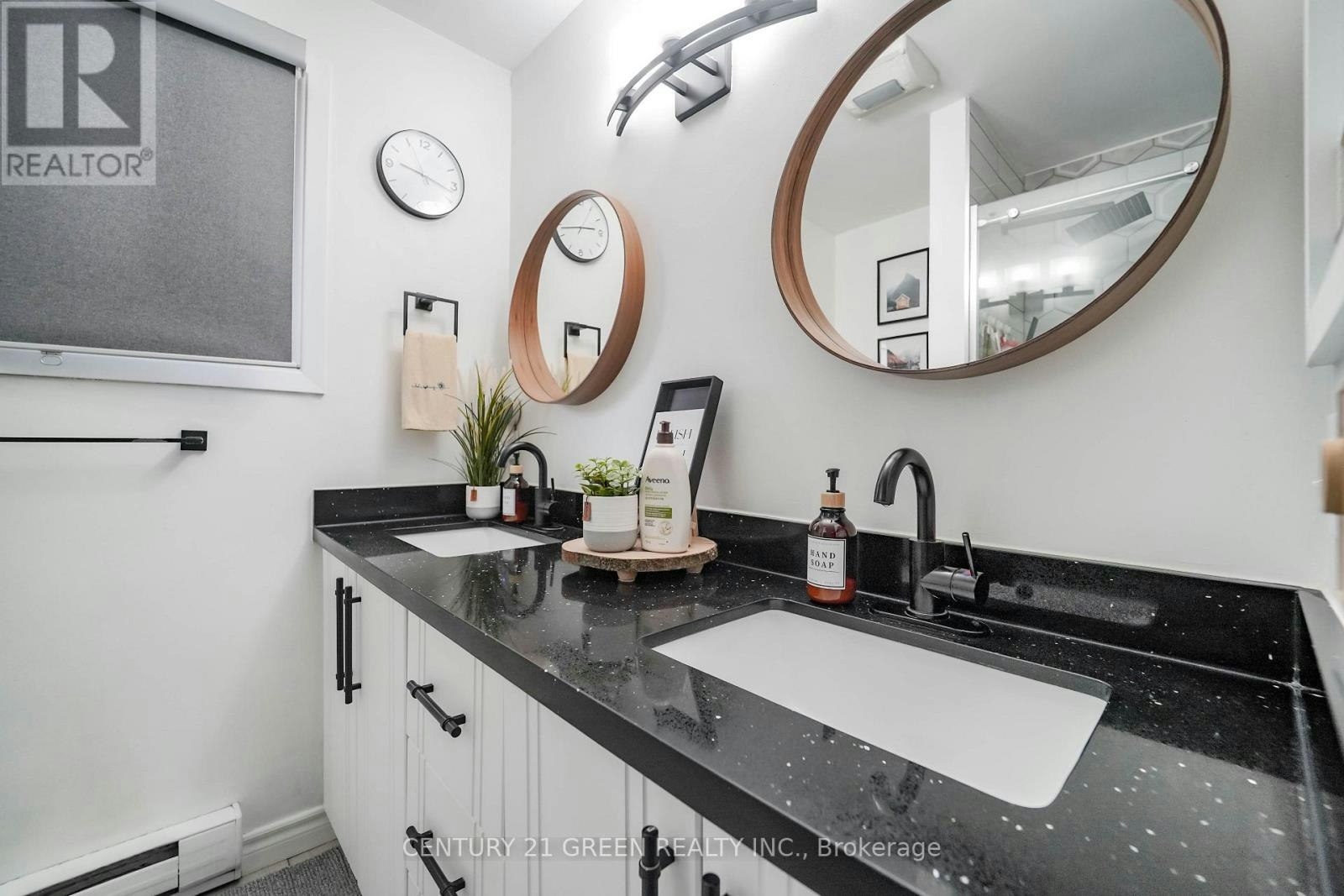 MAIN-919 Central Park Boulevard N, Oshawa, ON, L1G 6V8 - 33