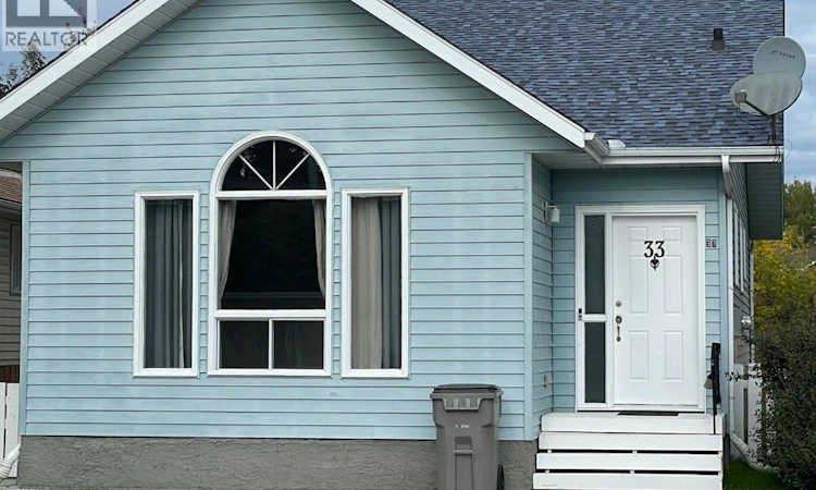 33 Graham Road