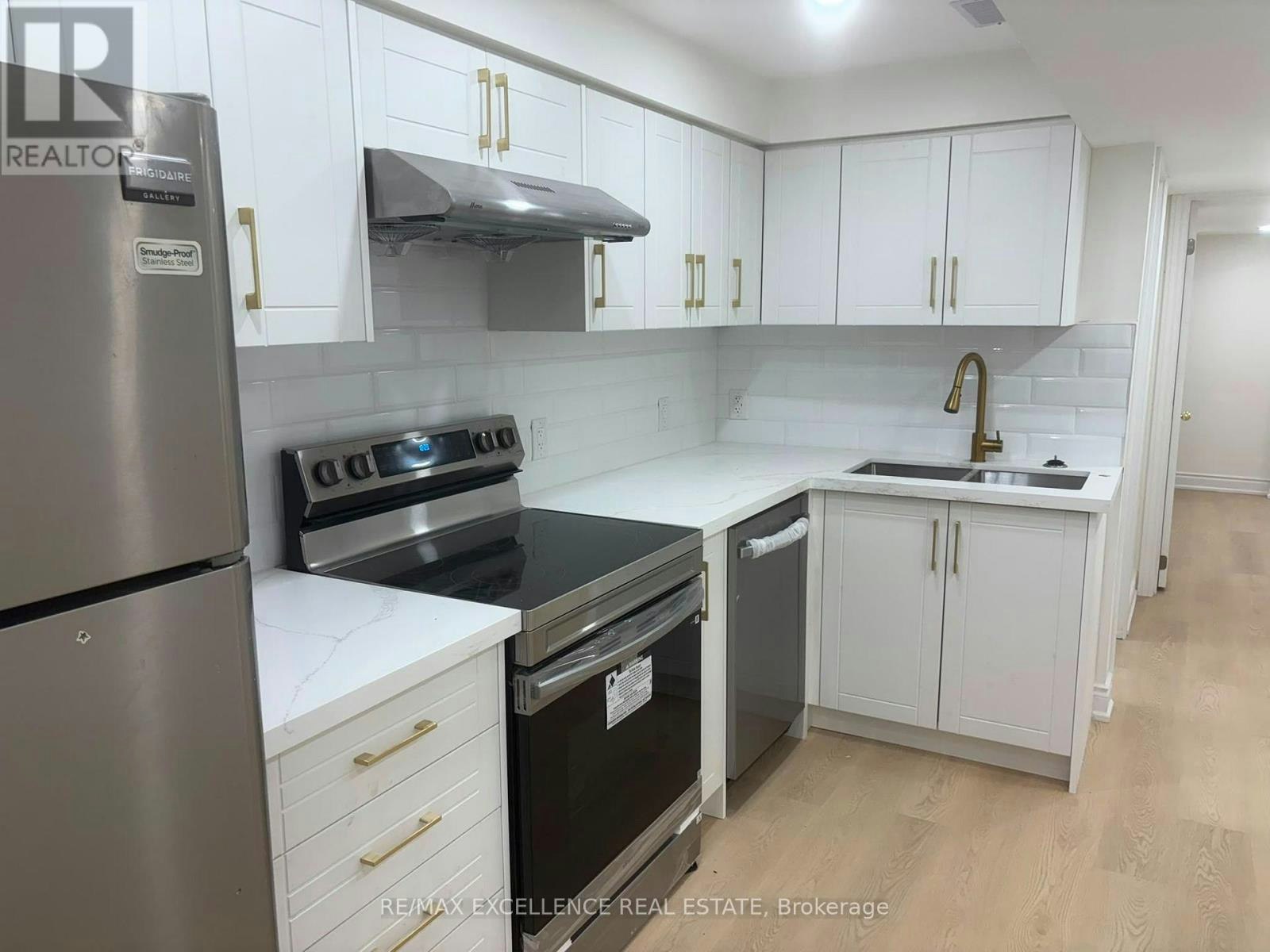 BASEMENT-66 Townley Crescent, Brampton, ON, L6Z 4S8 - 4