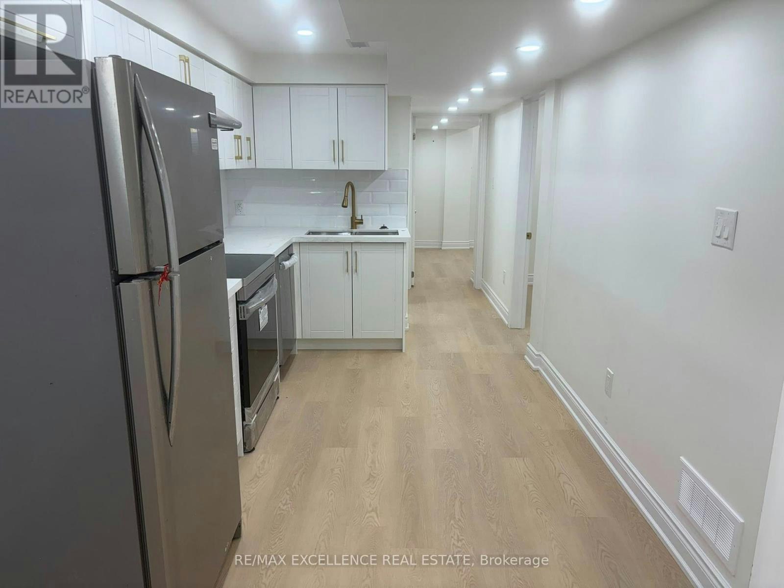BASEMENT-66 Townley Crescent, Brampton, ON, L6Z 4S8 - 3